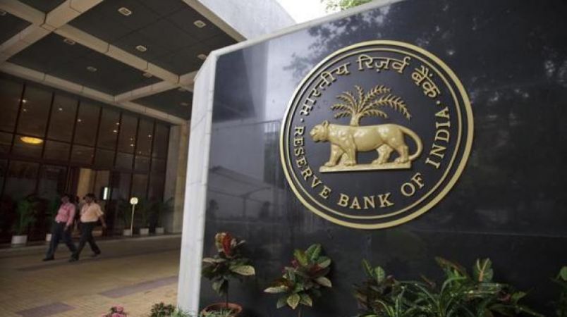 SBI, ICICI, Standard chartered tops the fraud list of RBI