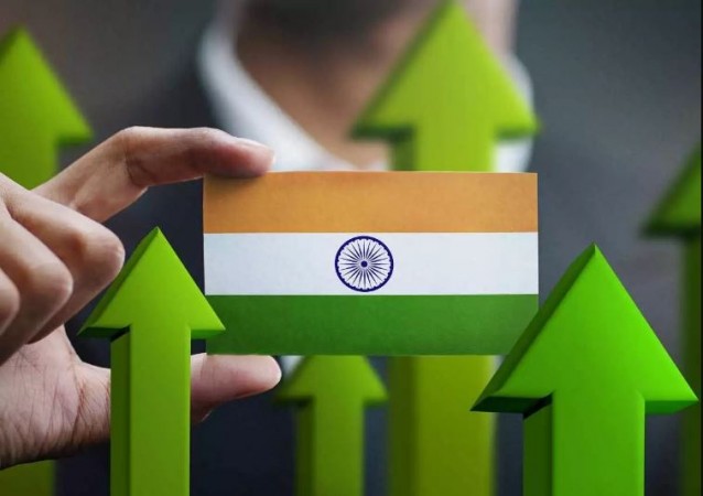 अप्रैल में भारत की व्यावसायिक गतिविधि तेजी से बढ़ी