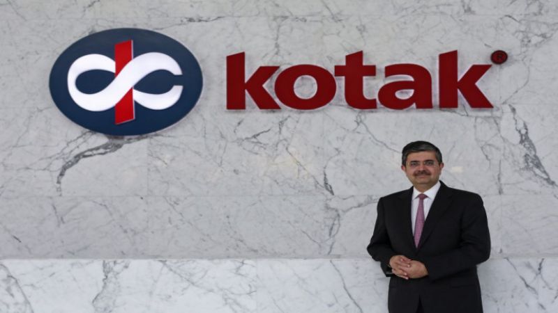 Kotak Mahindra Bank to hike $901 million by share offer