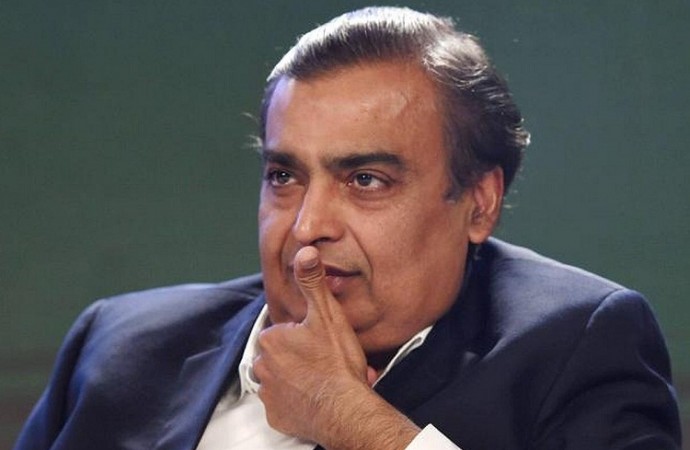 Oxfam report shows Mukesh Ambani earned Rs 90-Cr per hour during pandemic