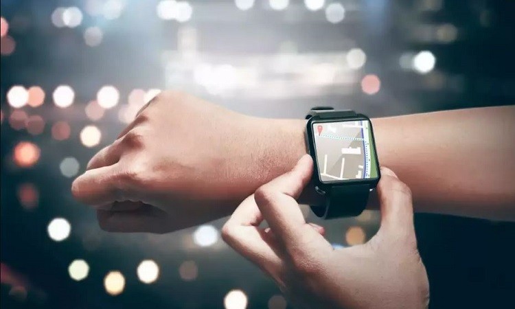 China's smartwatch shipments fall to their lowest level in three years