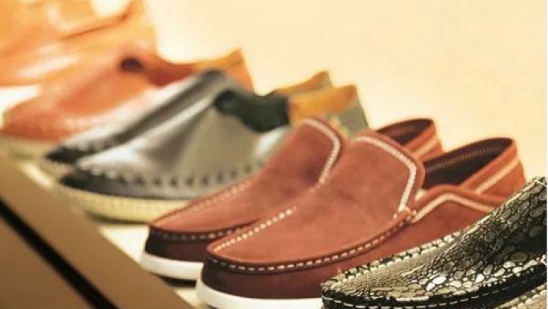 TN govt signs pact for Rs.2,300 cr with Taiwan-based footwear Co