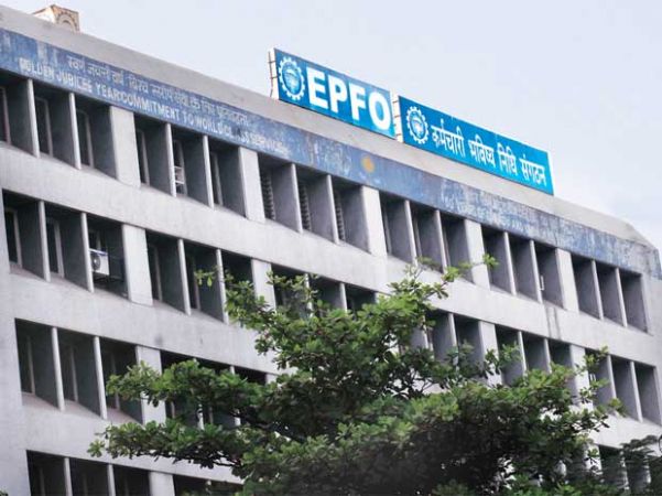 Now the Indians working abroad will also get the EPFO ​​cover