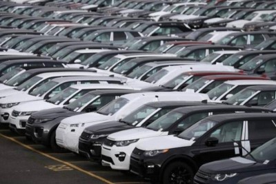 नवंबर में भारत की वाहन खुदरा बिक्री आपूर्ति की कमी के कारण घटी: रिपोर्ट