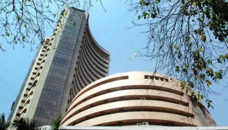Sensex gains 414 points after Moody's economic boost in ratings