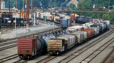 Rail strike in December might put American economy in jeopardy.