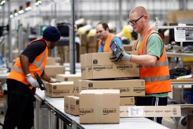 Amazon warehouse employees protest against company, says 'we are not robots' protest to mark Black Friday