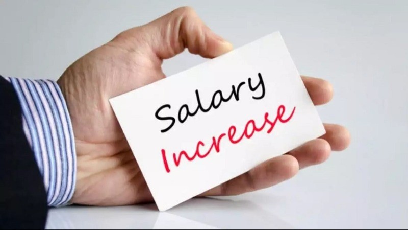 Salary Hike in India Set for 9.5% Increase by 2025 as Attrition Rates Decline