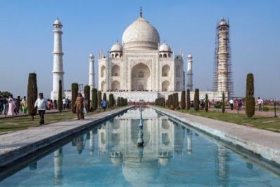 Shahjahan had to spend 7000 crores if he had to build Taj Mahal in this generation