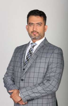 Making people realize their real estate dream is realtor Seyed mohammad Ghatali