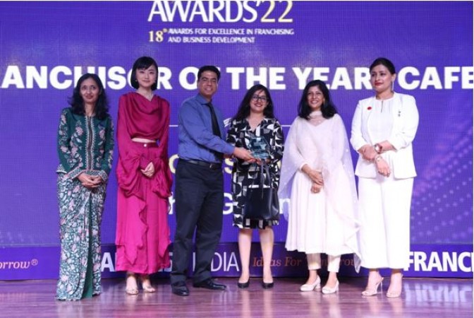 Chai Garam gets Best Franchisor of the Year Award!
