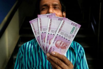 Rupee recovers 8 paise in early trade today