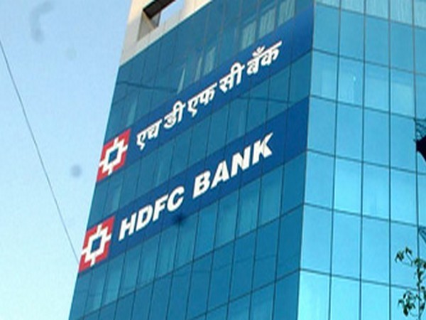 RBI ने HDFC बैंक को नए क्रेडिट कार्ड जारी करने की अनुमति पर लगाया प्रतिबंध