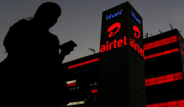 Airtel's providing fast network server goes down, everyone is complaining
