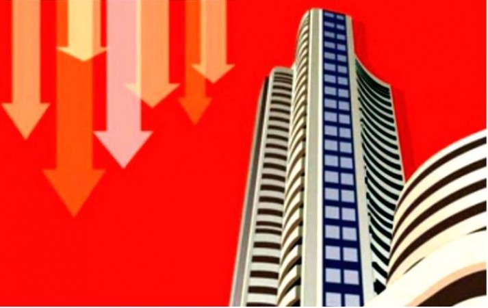 Sensex settles 503 points lower amid Omicron, Nifty close at 17,368.25
