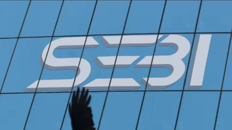 SEBI Cracks Down on YouTuber for Unregistered Investment Advisory Services