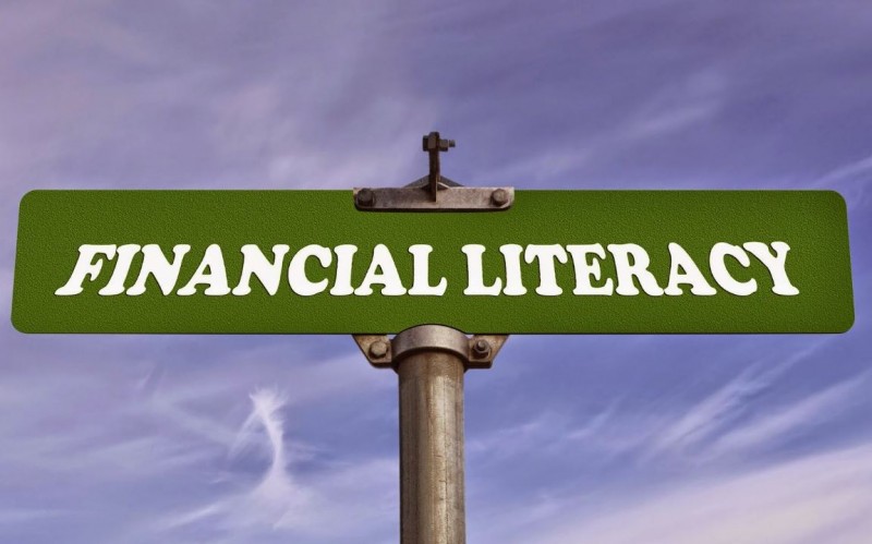 The Importance of Financial Literacy: Managing Your Money Wisely