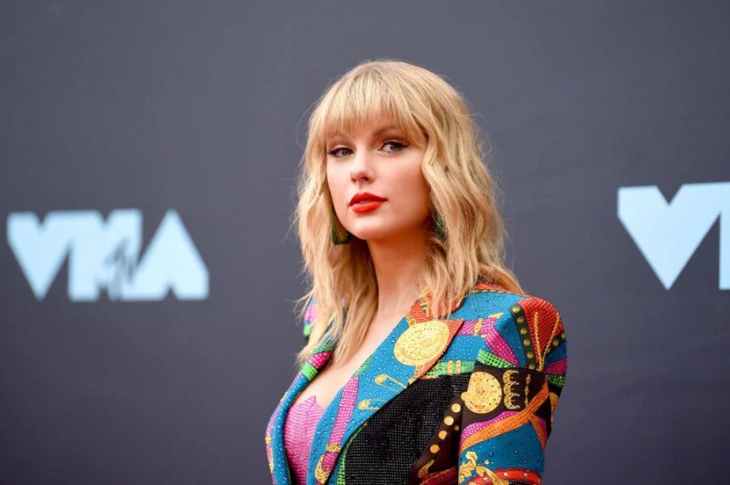 Taylor Swift to Repudiate FTX Trading Offer for Brand Diplomat