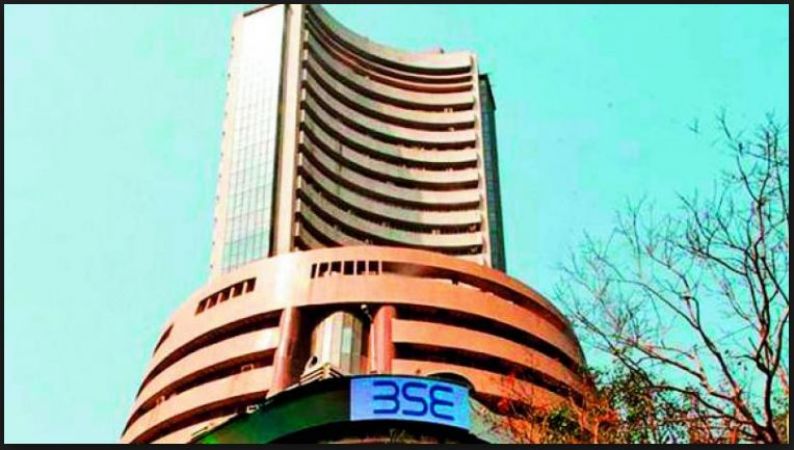 Sensex rebounded about 425 points…read detail inside
