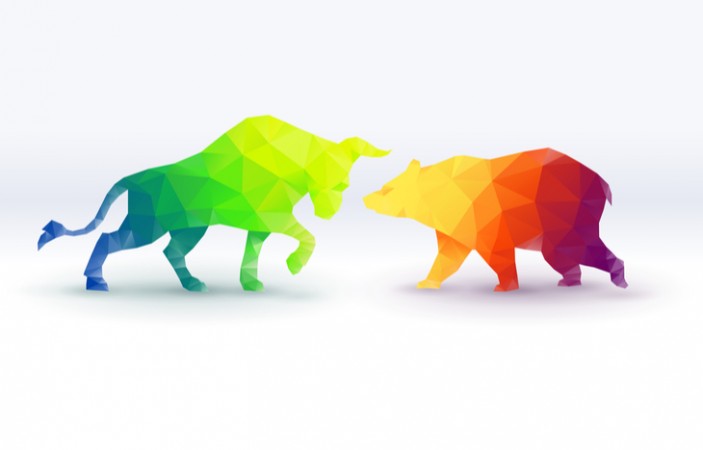 Bulls and Bears: Nifty down 19 points, Sensex up 42 points