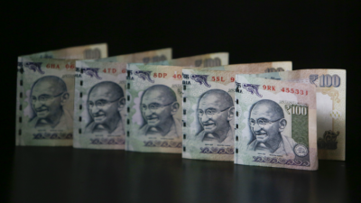 Indian National Rupee treads at 74.10 versus the US dollar
