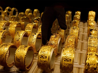 Big drop in Gold price! Cheaper by Rs 2786