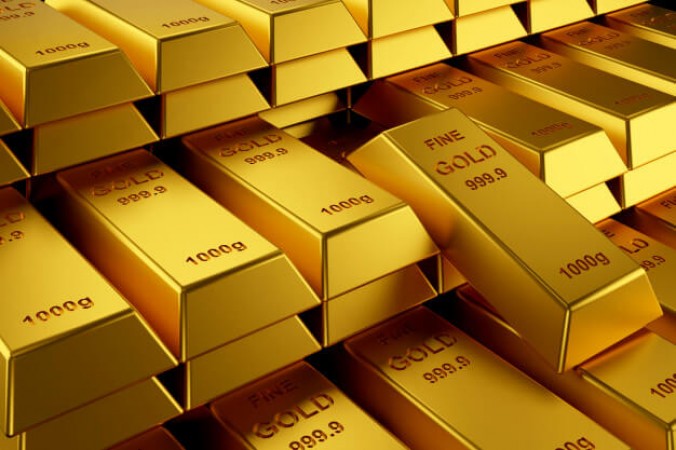 Why Are Gold Prices Falling to This Month's Lowest Level?