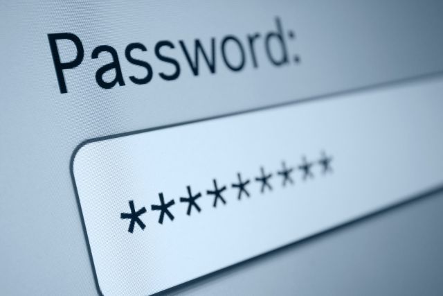 यूजर आईडी और पासवर्ड के इस्तेमाल पर कसी जाये लगाम : CVC