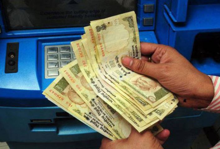 Demonetisation effect: How the common man is going digital amid money crunch