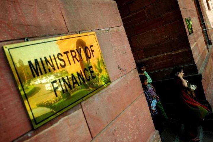 Finance ministry launch ad campaigns to subtract demonetisation grief