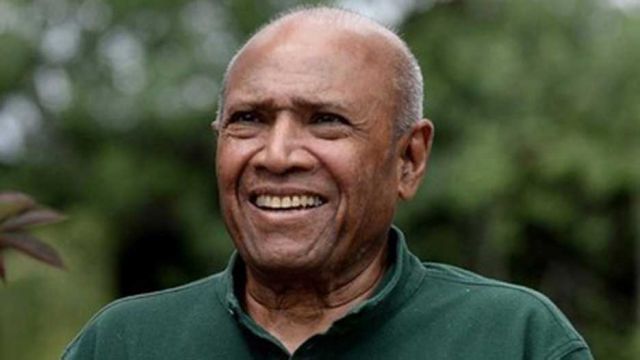 Aircel Spectrum will be seized, if Ananda Krishnan doesn't appear in court; SC