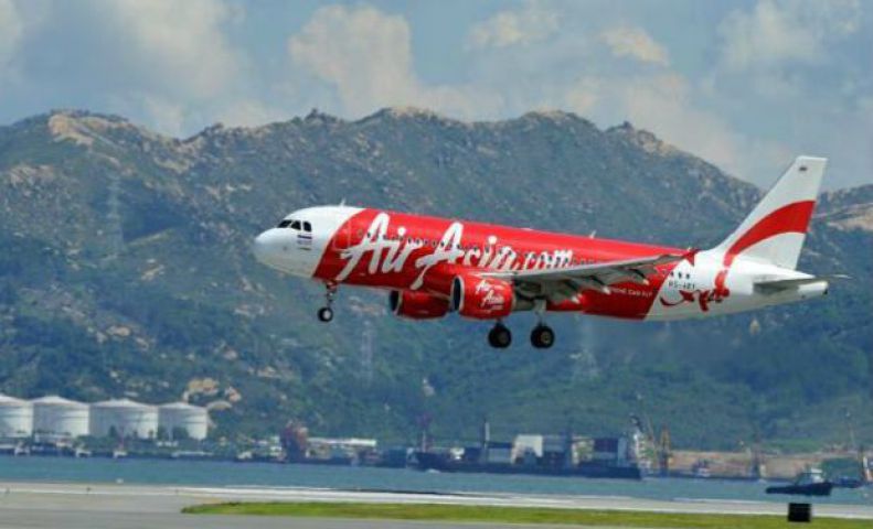 मुश्किलों के बावजूद एयर एशिया भारत में बनी रहेगी