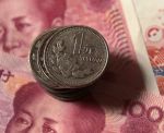 चीन की मुद्रा हुई डाॅलर के मुकाबले कमजोर