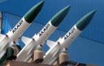 सरकार दे रही 100 आकाश मिसाइल प्रतिमाह बनाने पर जोर