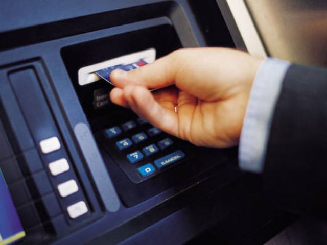 खत्म हुआ बैंकों के ATM में पैसा, अब क्या करेंगे बैंक्स ?