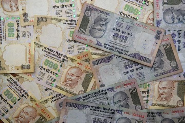 India's public debt decreased with the margin of to Rs.55.73 lakh crore