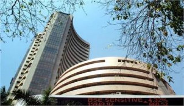 Another blow in Share Economy after Sensex sheds more than 300 points