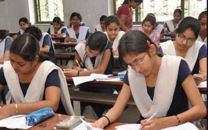 बिहार: 15.29 लाख विद्यार्थियों की मैट्रिक परीक्षा आज से शुरू, शिक्षक हड़ताल पर