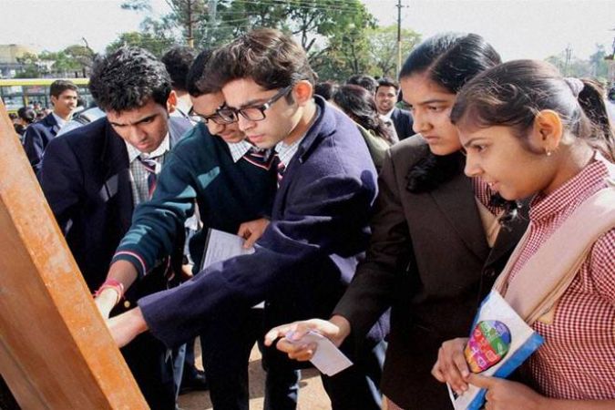 मध्यप्रदेश बोर्ड: आज से कक्षा 12 वीं की परीक्षा की शुरुआत हिंदी विषय के साथ