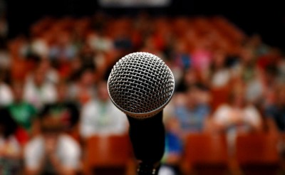 Do you also want to be a motivational speaker? Tips here