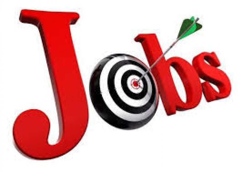 Vacancies in teacher and clerk positions, will get attractive salary