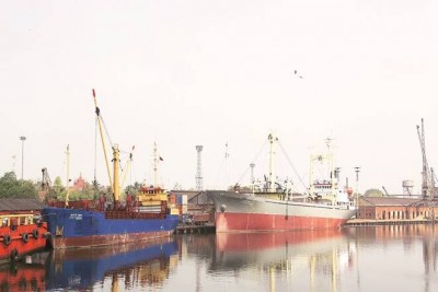 Kolkata Port Trust ने आकर्षक वेतन के साथ निकाली बंपर भर्तियां