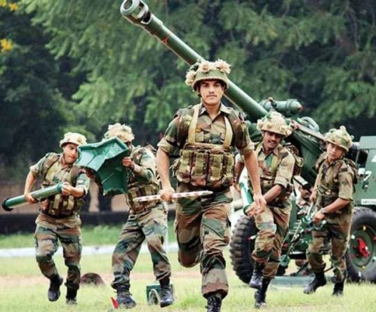 25 हजार रु वेतन के साथ भारतीय सेना दे रही 12वीं पास को नौकरी