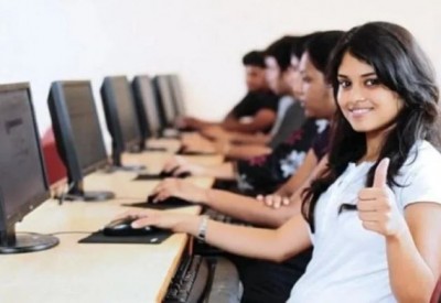 Few days to apply for vacancies in several posts offered in UPSC