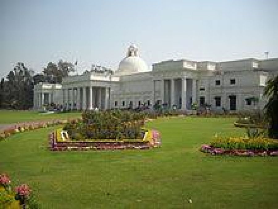 IIT Roorkee: Recruitment for the posts of Research Associate, salary Rs 55000