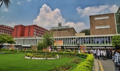 AIIMS Delhi has released applications for the post