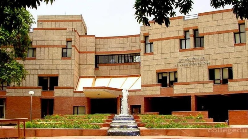 Applications issued for these posts in IIT Kanpur
