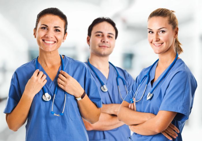 स्टाफ नर्स के 3838 पदों पर भर्ती का एक सुनहरा अवसर