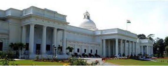 Apply for the post in IIT Roorkee