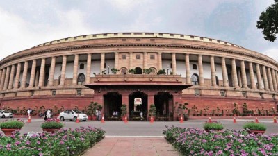 Karnataka:  Manickam Tagore issues adjournment notice in LS on Tricolor dispute